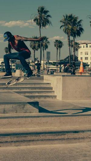 爱追番的吃瓜小哥截图3